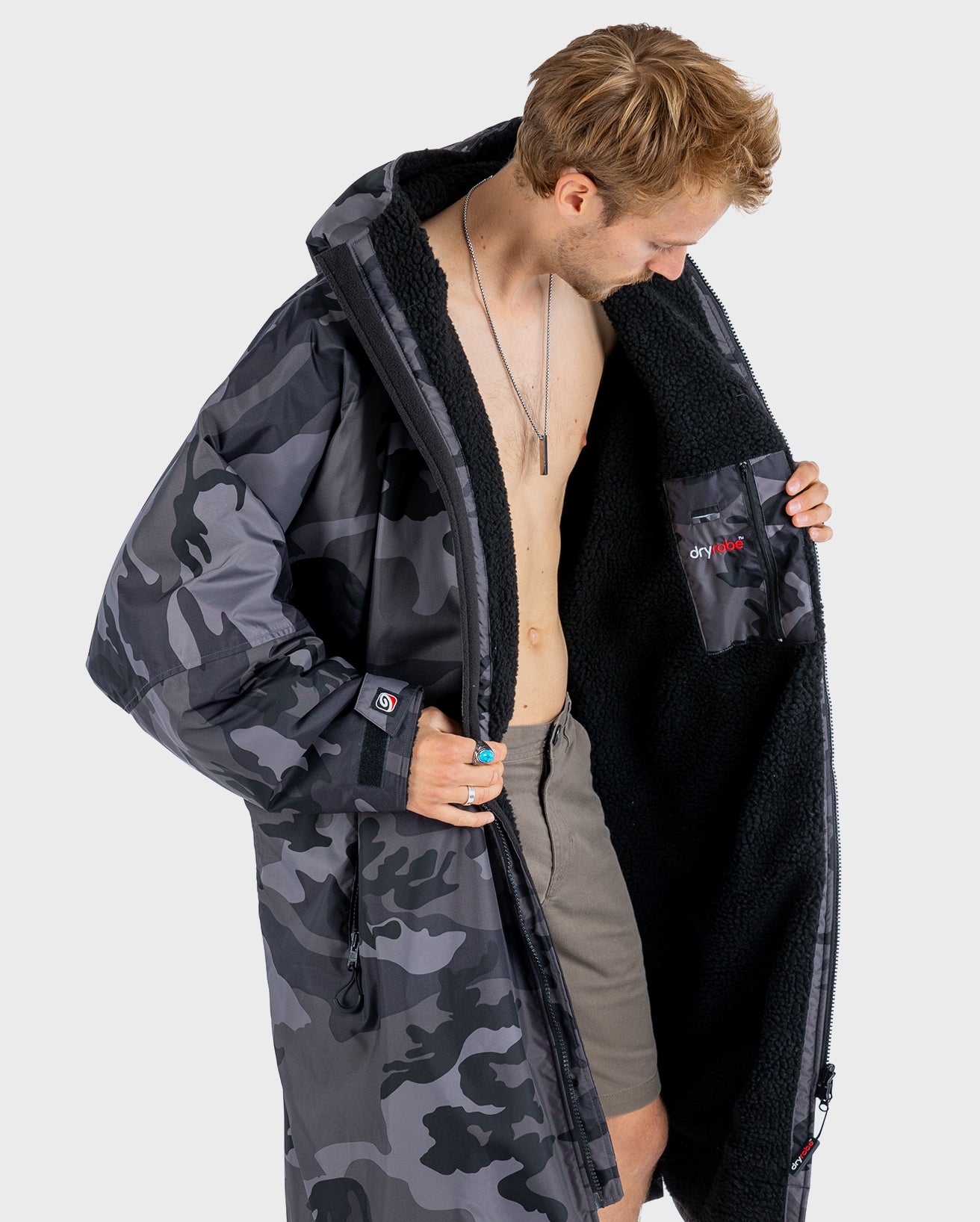 Dryrobe Advance Long Sleeved Adult Changing Robe