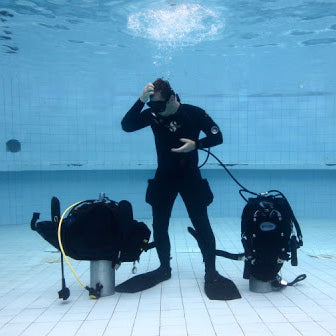 Buoyancy Compensating Device