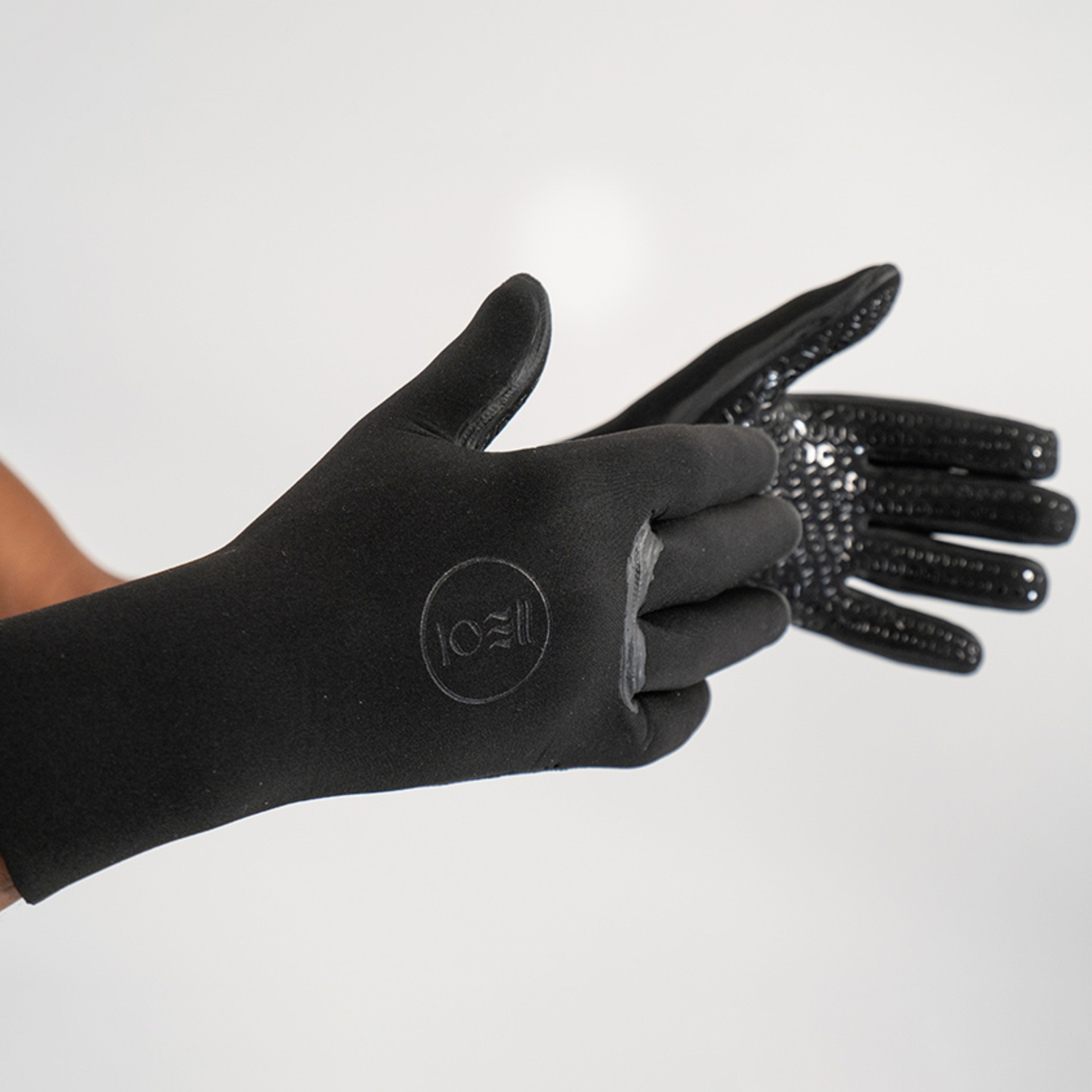 Hoods & Gloves